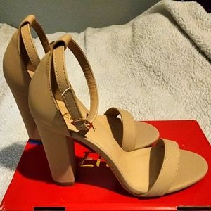 New Women's ElElax Nude Chunky Block 4" High Heels W/Ankle Strap Open Toe Prom